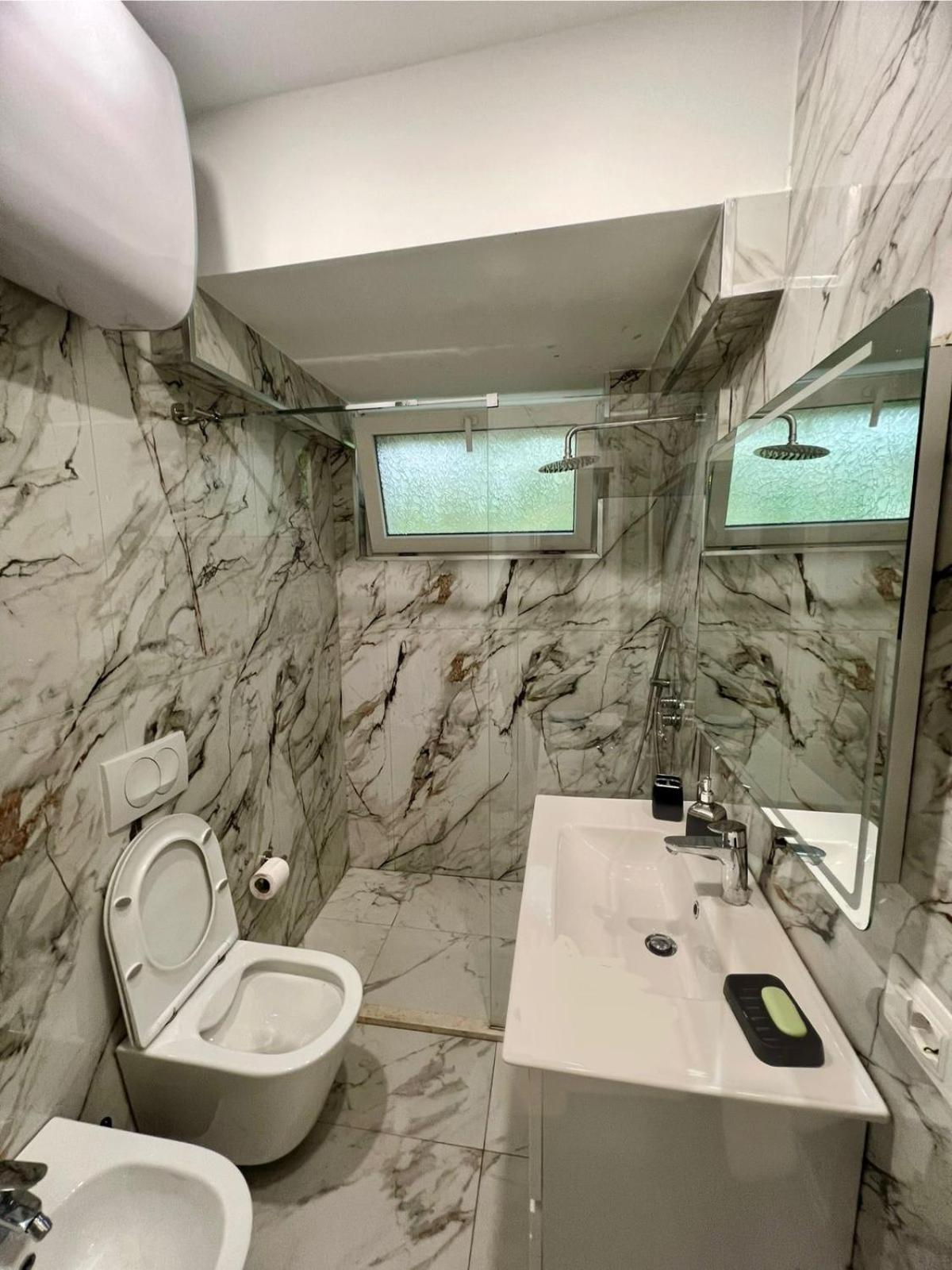 Spacious Luxury Apartment